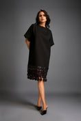 Load image into Gallery viewer, Dress With Belted Waist And Metallic Geometric Hemline