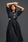 Load image into Gallery viewer, Black Open-Back Floral Puff Sleeve Midi Dress