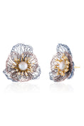 Load image into Gallery viewer, Mist Floral Pearl Studs