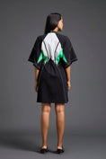 Load image into Gallery viewer, High-Neck Contrast Panel Dress