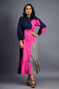 Load image into Gallery viewer, Colourblock Dress With Side Cutouts