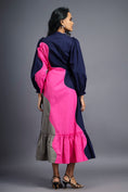 Load image into Gallery viewer, Colourblock Dress With Side Cutouts