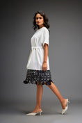 Load image into Gallery viewer, Short Dress With Detailing On The Hem