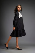 Load image into Gallery viewer, Shirt Dress With Detailing On One Side