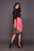 Load image into Gallery viewer, Black Pink Shift Dress
