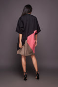 Load image into Gallery viewer, Black Pink Shift Dress