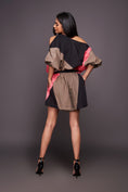 Load image into Gallery viewer, Colourblock Off-Shoulder Top With Shorts