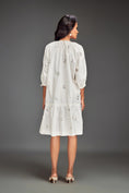 Load image into Gallery viewer, Relaxed-Fit Midi Dress with Three-Quarter Sleeves