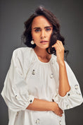 Load image into Gallery viewer, Relaxed-Fit Midi Dress with Three-Quarter Sleeves