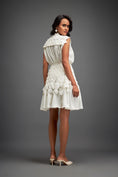 Load image into Gallery viewer, Sleeveless Buttoned Dress
