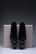 Load image into Gallery viewer, Noir Élégance Pointed Flats