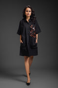 Load image into Gallery viewer, Black Relaxed Straight Fit Dress With Pocket
