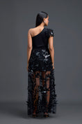 Load image into Gallery viewer, Black One-Shoulder Leaf Embroidered Sheer Skirt Set