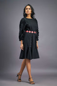 Load image into Gallery viewer, Black Backless Dress With Belt