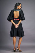Load image into Gallery viewer, Black Backless Dress With Belt