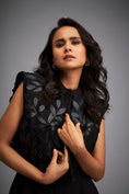 Load image into Gallery viewer, Dress With Textured Floral Embroidery