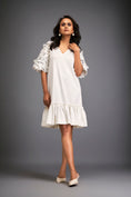 Load image into Gallery viewer, V-neck Dress With Leaf-patterned Sleeves
