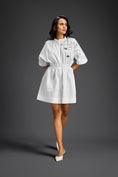Load image into Gallery viewer, White Floral Shoulder Shift Dress