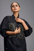 Load image into Gallery viewer, Black Metallic Panel Midi Dress
