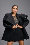 Load image into Gallery viewer, Black Sculpted Lapel Jacket