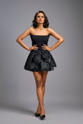 Load image into Gallery viewer, Strapless Black Mini Dress With Voluminous Shimmer Bottom