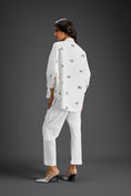 Load image into Gallery viewer, White Butterfly Embellished Pleated Shirt & Pants Set