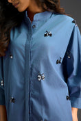 Load image into Gallery viewer, Blue Butterfly Embellished Pleated Shirt & Shorts Set
