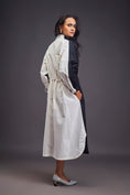 Load image into Gallery viewer, Oversized Dress With Ruched Detailing On The Waist
