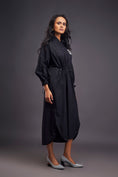 Load image into Gallery viewer, Oversized Dress With Ruched Detailing On The Waist