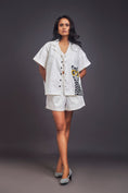 Load image into Gallery viewer, White Oversized Cuban Collared Shirt