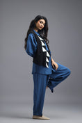 Load image into Gallery viewer, BLUE LINEN SHIRT