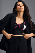 Load image into Gallery viewer, BLACK STRUCTURED BRALETTE TOP WITH SEAM DETAILING