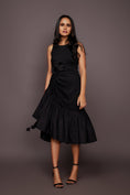 Load image into Gallery viewer, Black Dress With Embroidered Flower