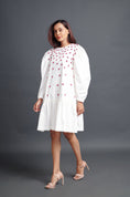 Load image into Gallery viewer, White Short Backless Dress With Embroidery