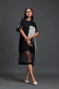 Load image into Gallery viewer, Floral Patch Relaxed Black Dress
