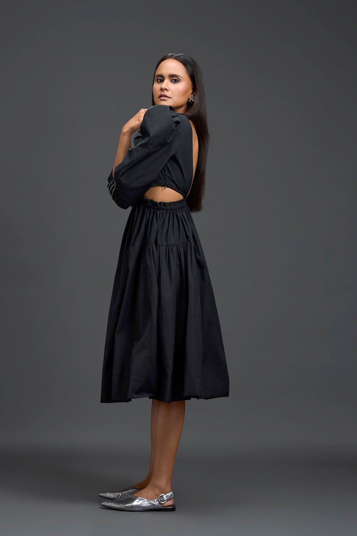 Black Open-Back Floral Puff Sleeve Midi Dress