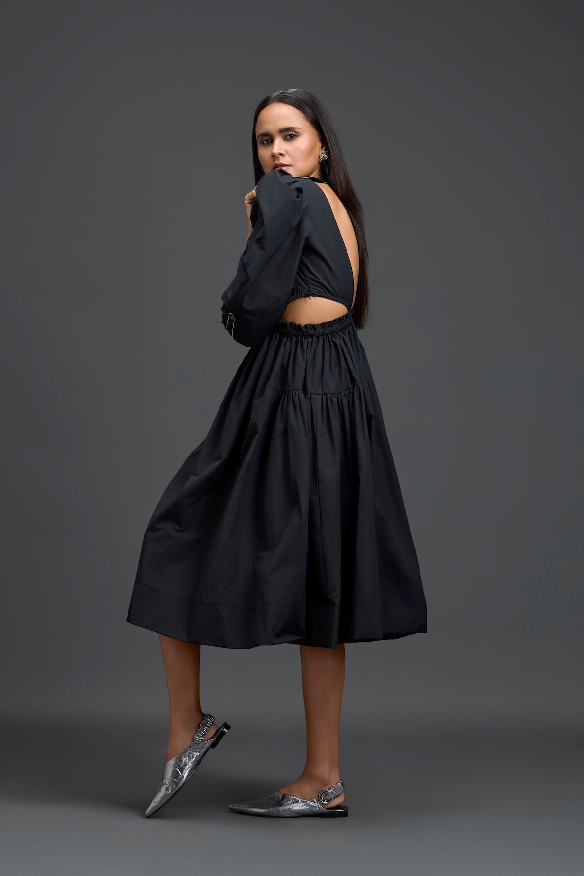 Black Open-Back Floral Puff Sleeve Midi Dress
