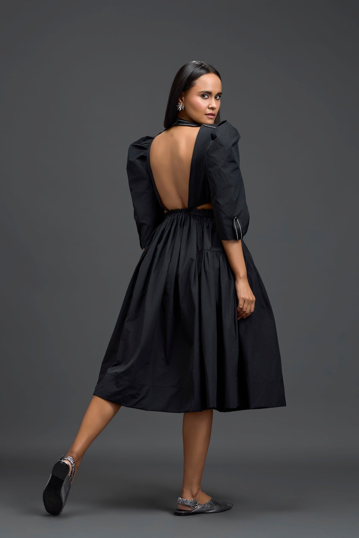 Black Open-Back Floral Puff Sleeve Midi Dress