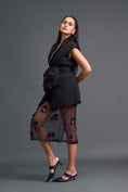 Load image into Gallery viewer, Black Sleeveless Blazer and Floral Organza Skirt Set
