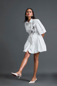 Load image into Gallery viewer, White Metallic Floral Puff Sleeve Bubble Dress
