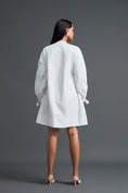Load image into Gallery viewer, White Floral Patch Pocket Dress

