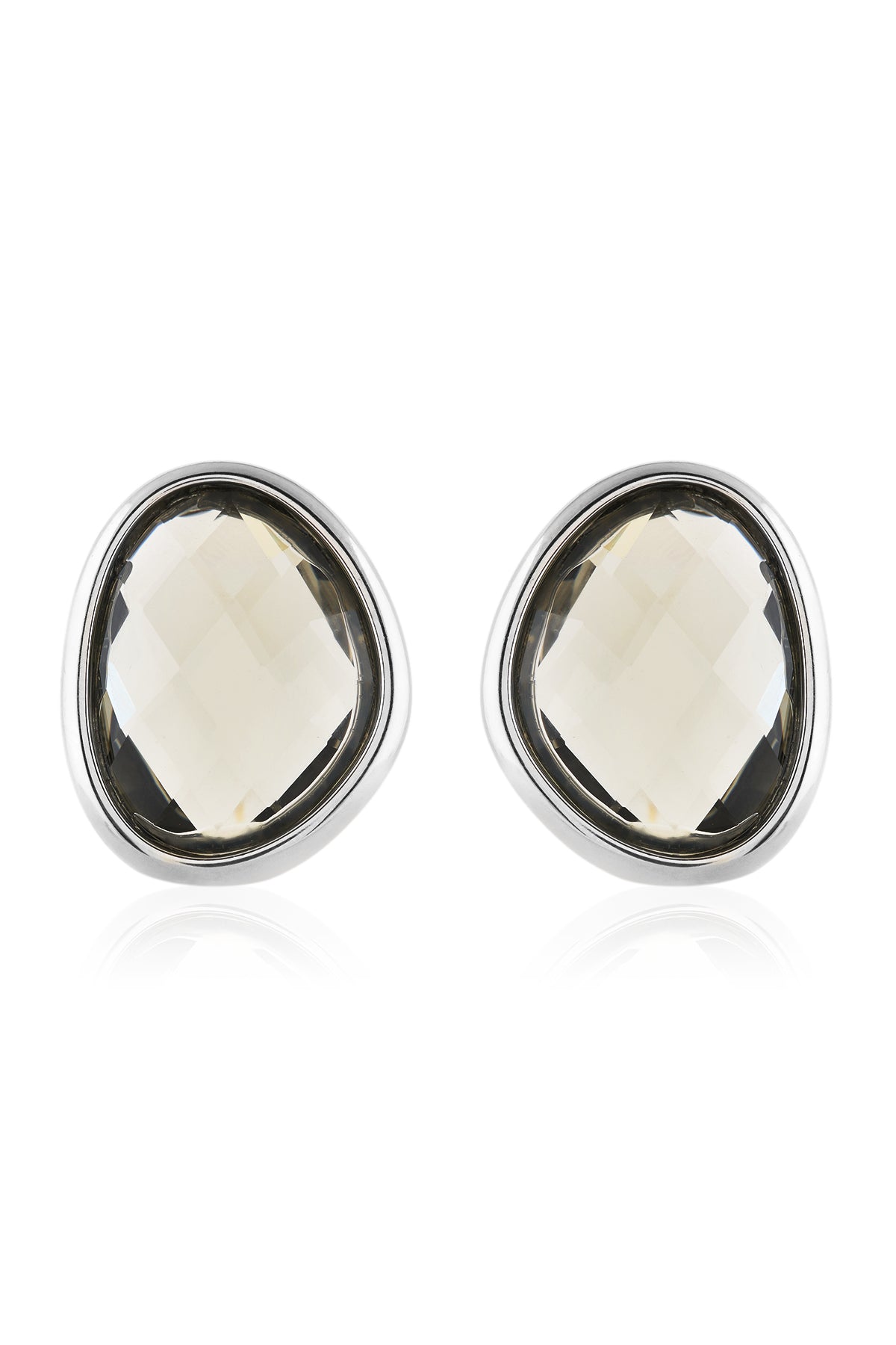 Eclipse Spark Studs