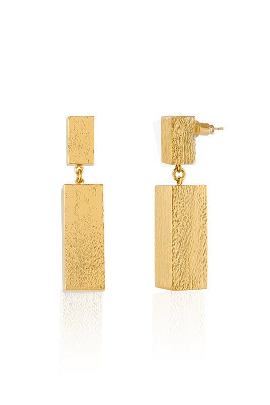Linear Luxe Gold Drops