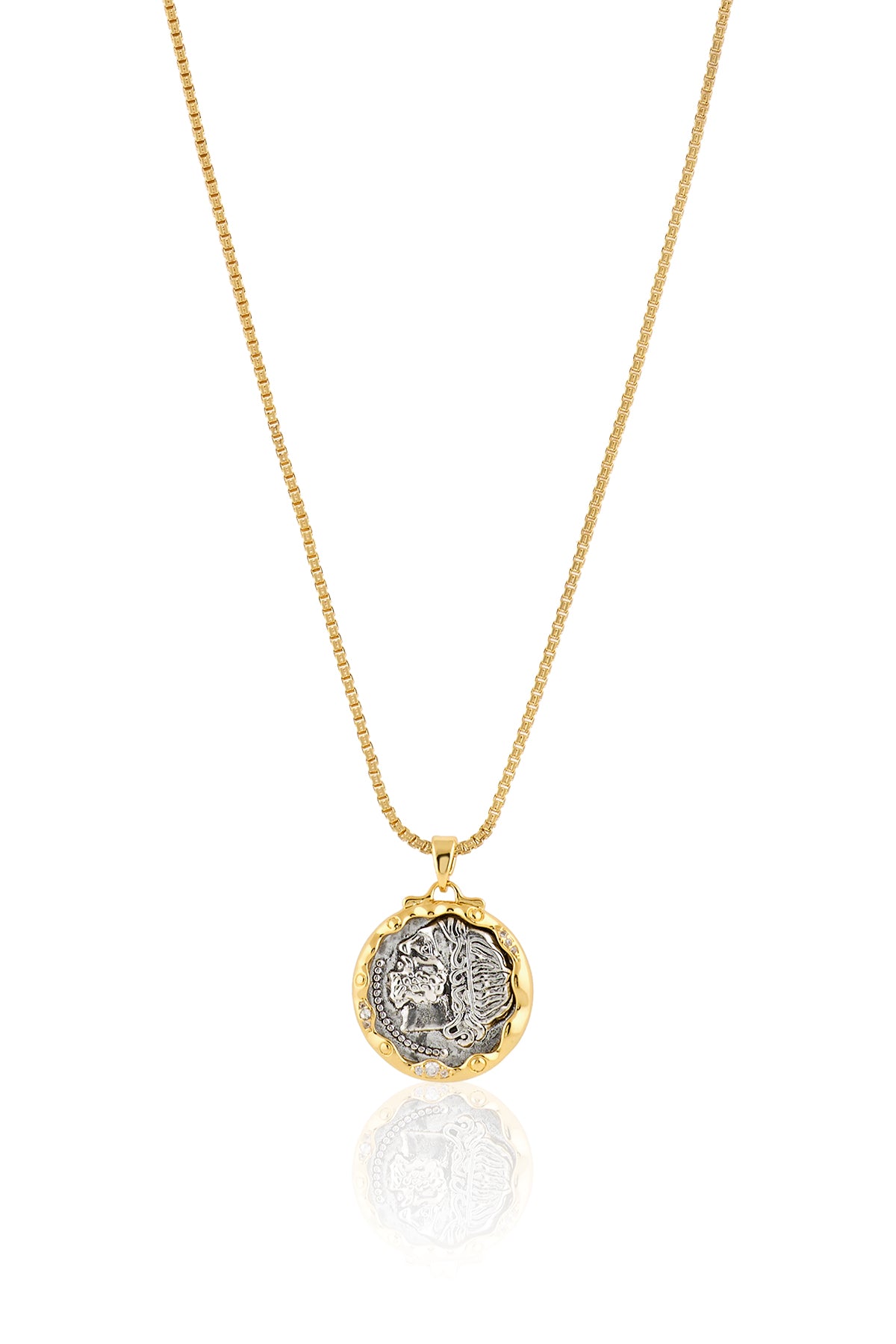 Luxe Heritage Pendant Necklace