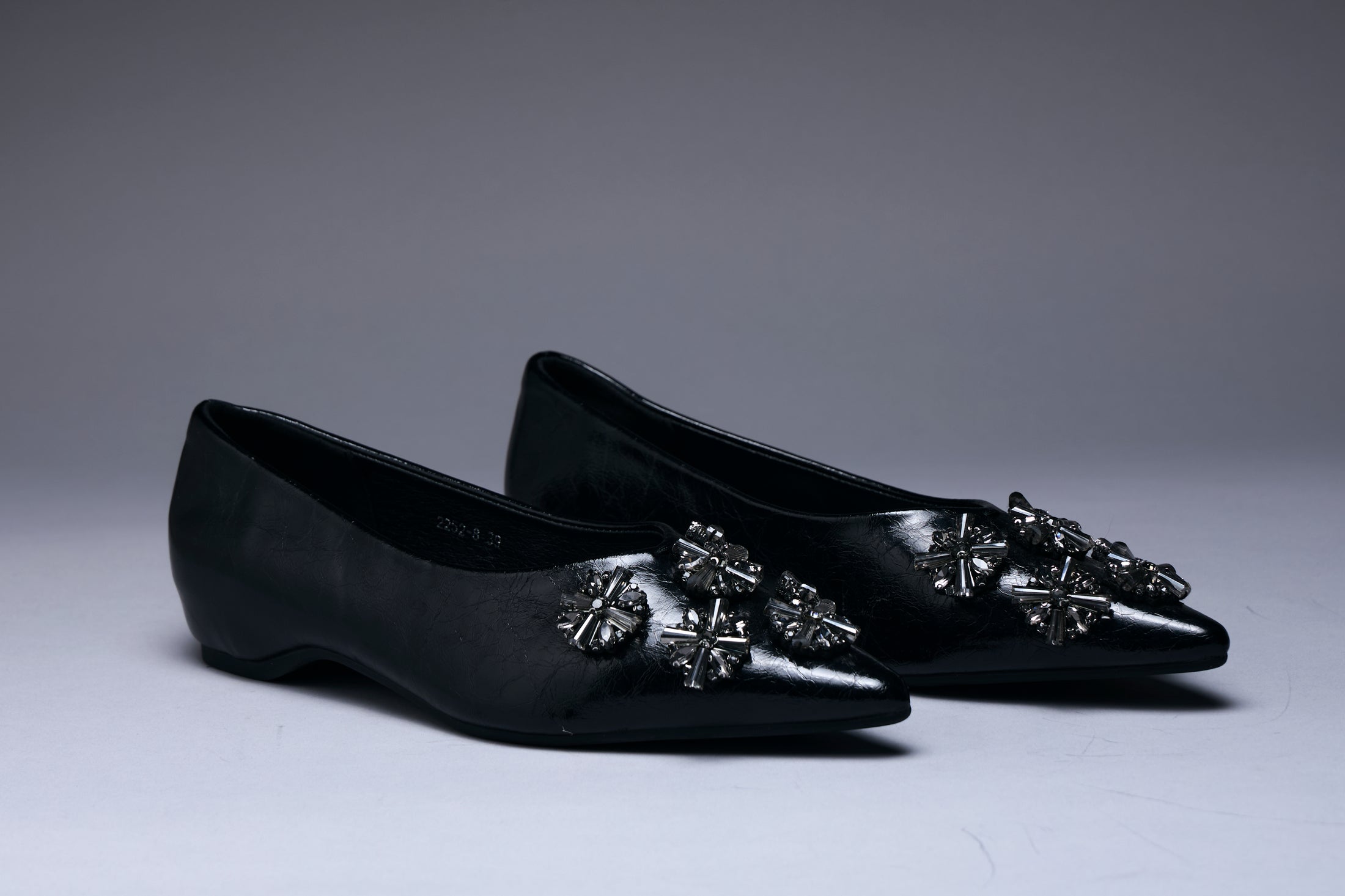 Noir Élégance Pointed Flats