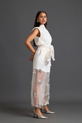 Load image into Gallery viewer, White Blazer Shorts and Floral Organza Pants Set
