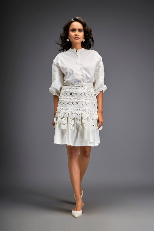 White Sleeve Blouse With A Textured Waistline And Tiered Skirt