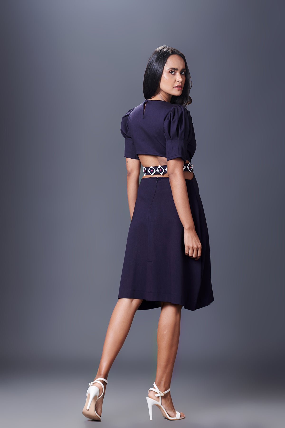 Solid Backless Dress With Puff Sleeves Comes With Belt