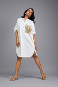 Load image into Gallery viewer, White Oversized Shirt Dress With Embellished Pocket
