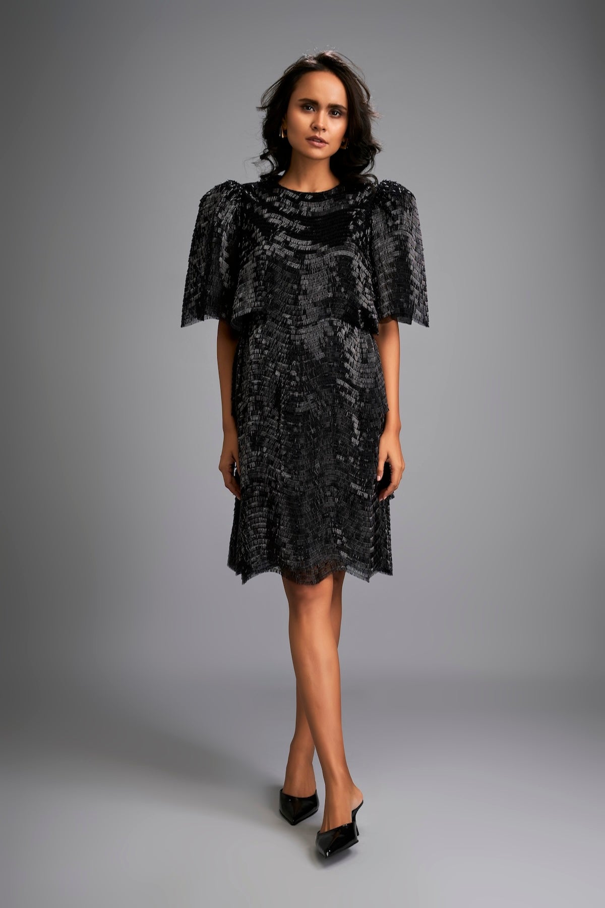 Black Shimmer Knee-Length Dress with Round Neckline